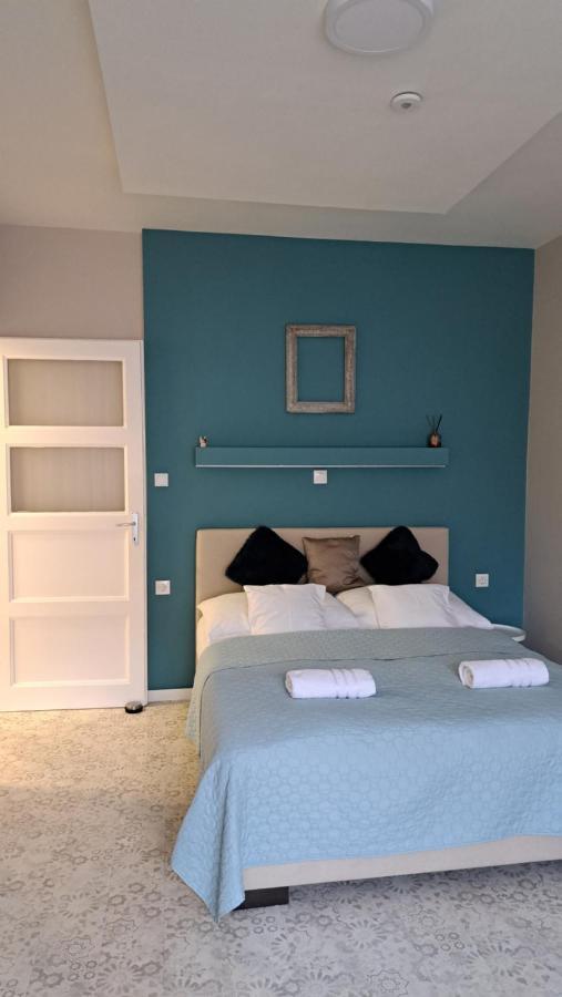 Eper Apartman Segedin Dış mekan fotoğraf